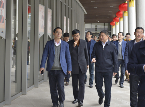 紹興市副市長(cháng)徐國龍來(lái)股份公司調研.jpg